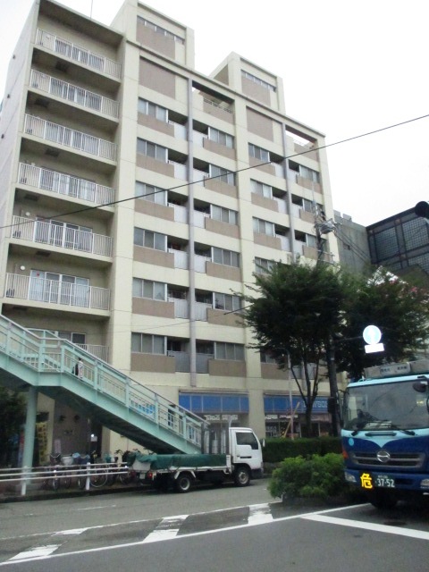 尼崎市杭瀬本町の賃貸