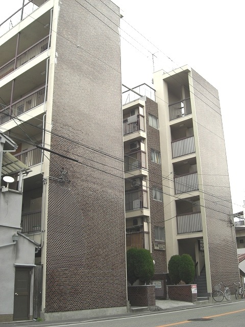 尼崎市西難波町（阪神本線出屋敷駅）のマンション賃貸物件 外観写真
