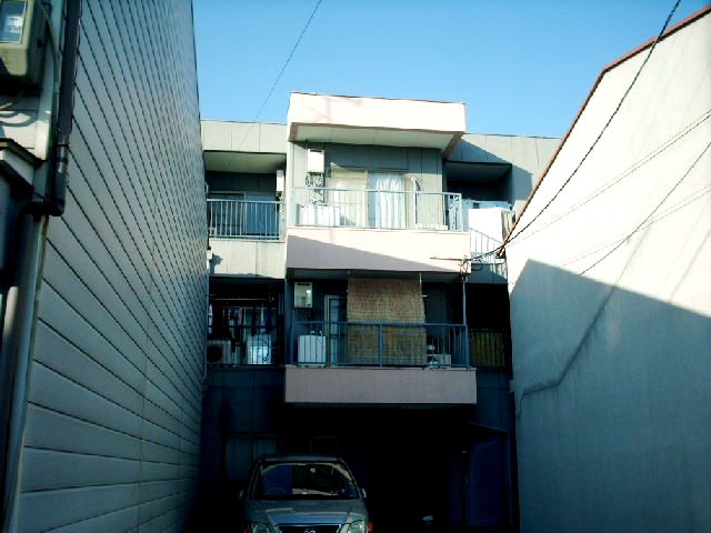 尼崎市西難波町（ＪＲ東海道本線（近畿）立花駅）のマンション賃貸物件 外観写真