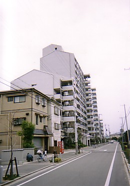 尼崎市築地本町の賃貸