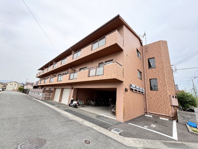伊丹市鴻池の賃貸