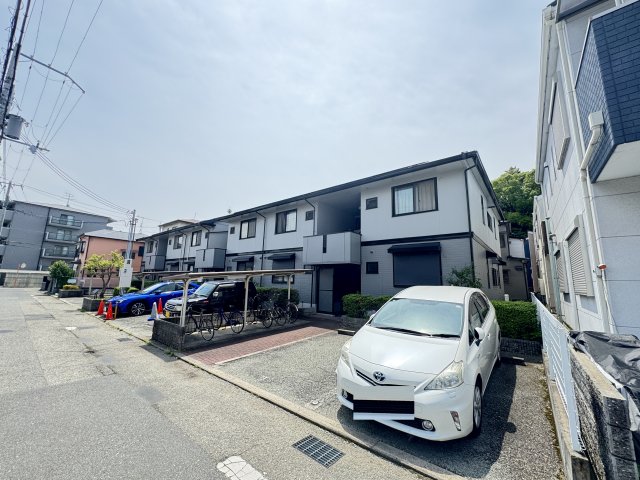 伊丹市北本町の賃貸