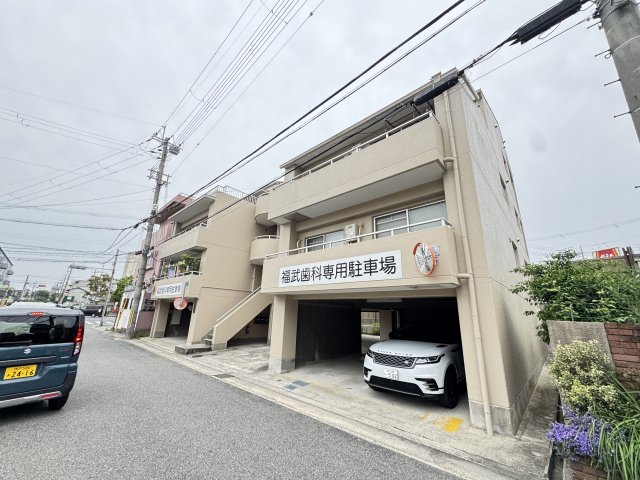 伊丹市緑ケ丘の賃貸