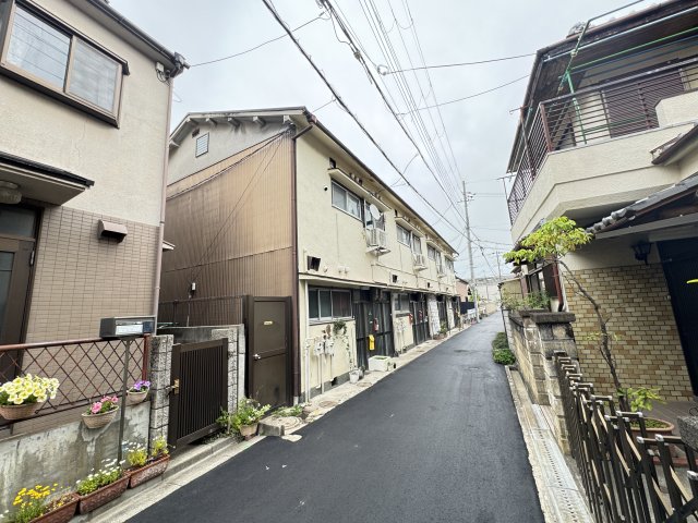 伊丹市松ケ丘の賃貸